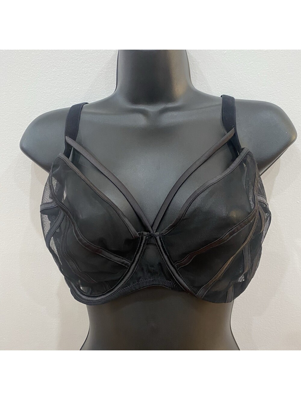Curvy Kate 38G Bra Black Senses Plunge Underwire Back Closure